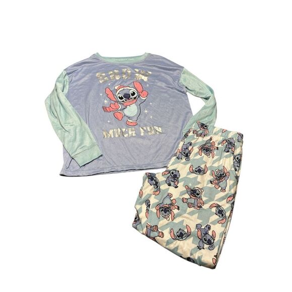 DISNEY WOMENS STITCH 2 PIECE PAJAMA  SET - size small 4/6 - Picture 3 of 9